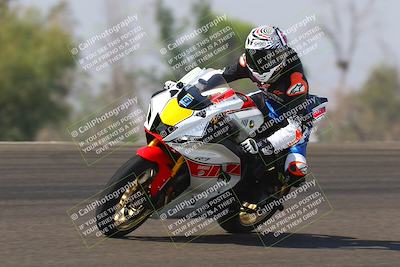 media/Sep-20-2025-TrackDaz (Sat) [[27f0cde673]]/B Group/1120am (Turn 2)/